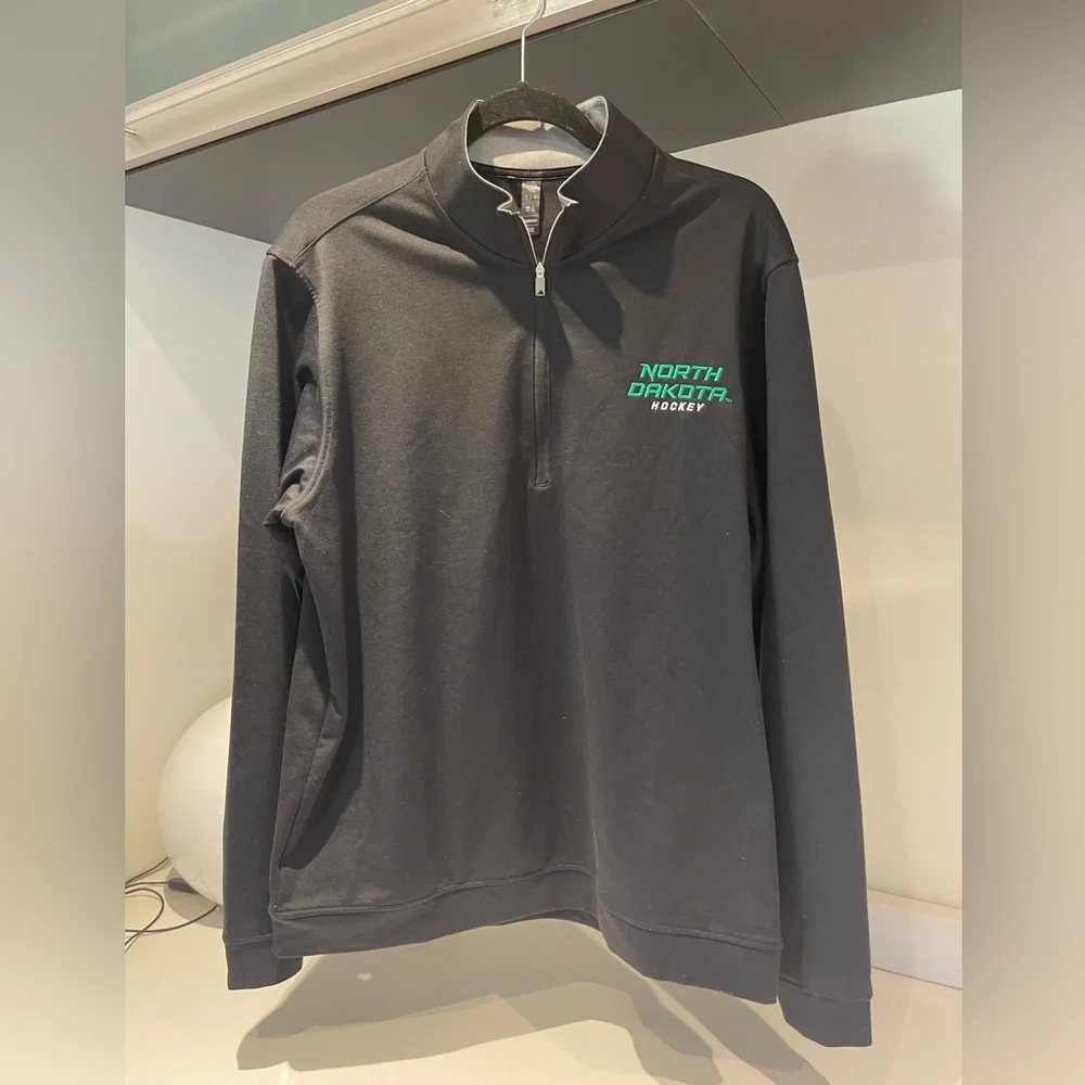 Adidas Mens Quarter zip UND Black Jacket North Dakota Hockey sz Large